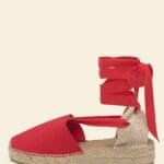 Alpargata mujer con cuña baja roja, modelo Valenciana artesanal hecha en Barcelona, España.