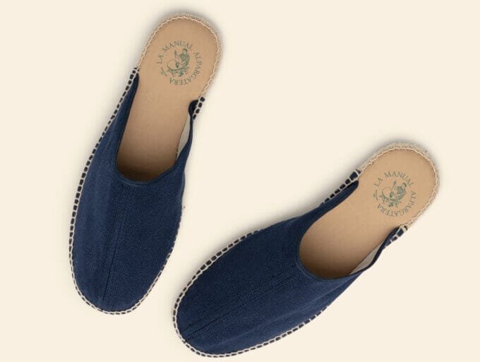 Alpargata para hombre Pallars Azul, vista lateral, La Manual Alpargatera